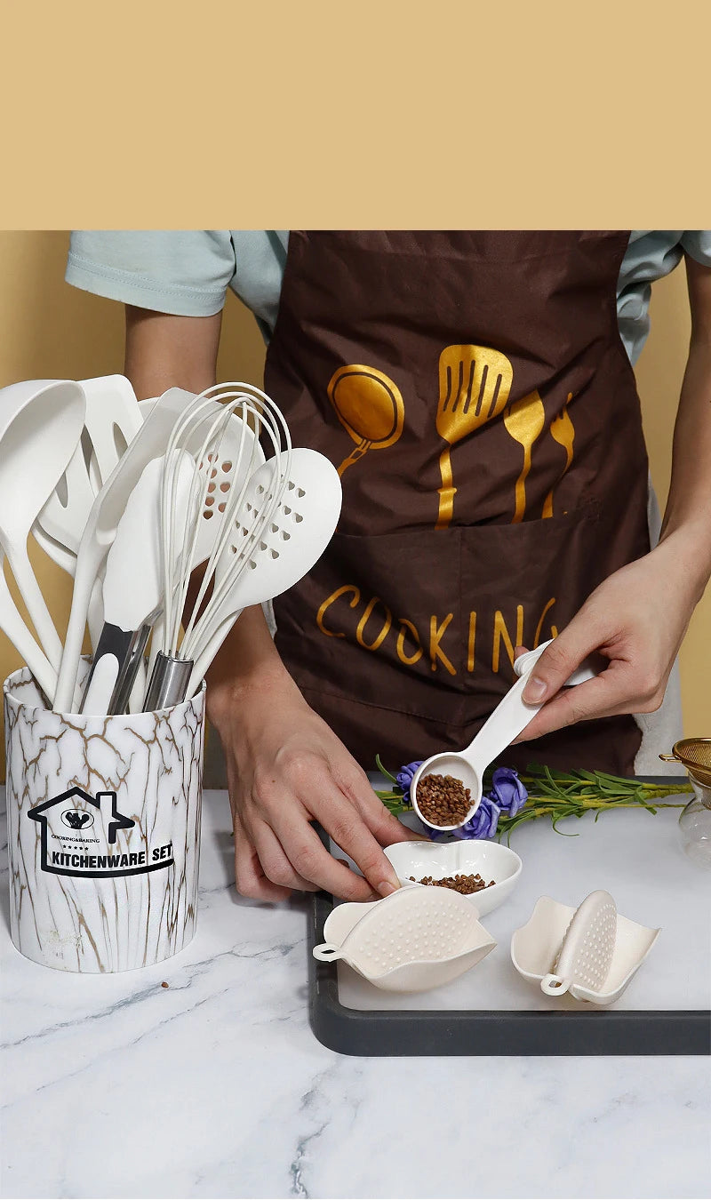 Pink 18PCS Silicone Kitchen Utensil Set – Food Grade Non-Stick Cooking Tools with Spatula, Turner & Measuring Spoons